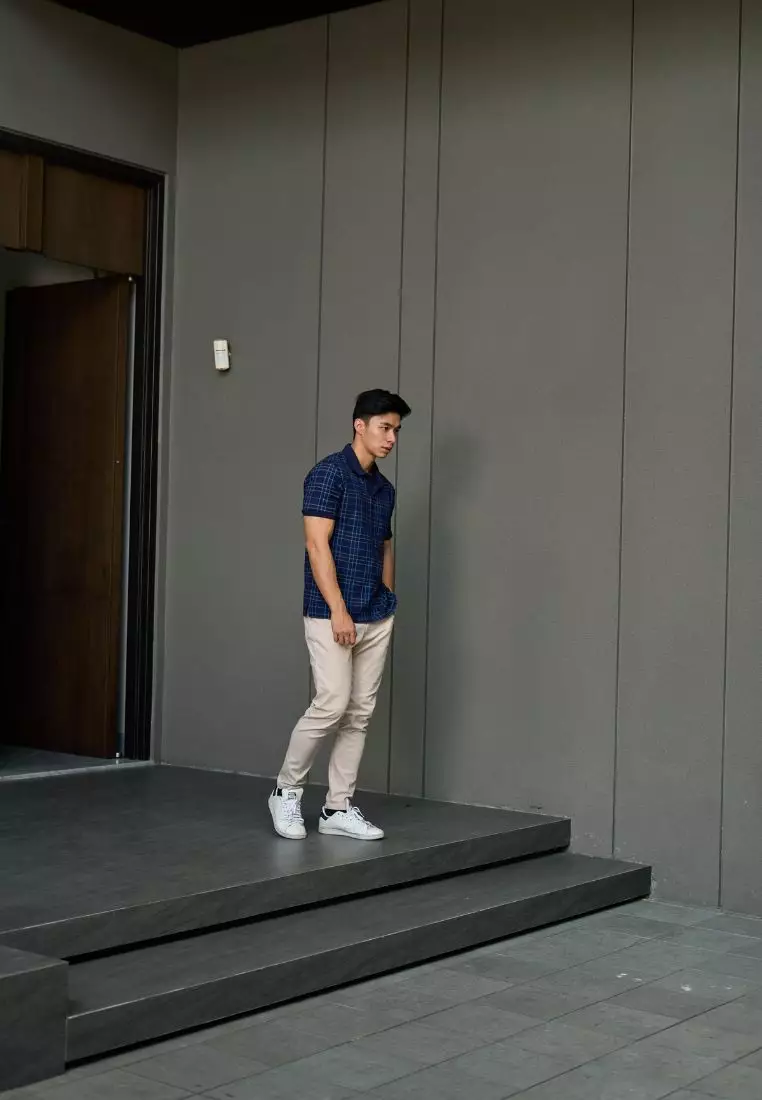 Kale / PARVIS Navy / Polo Shirt Pria / Atasan Kaos Polo Pria / Kaos Polo Berbahan Cotton Pique / Polo Shirt Slim Fit