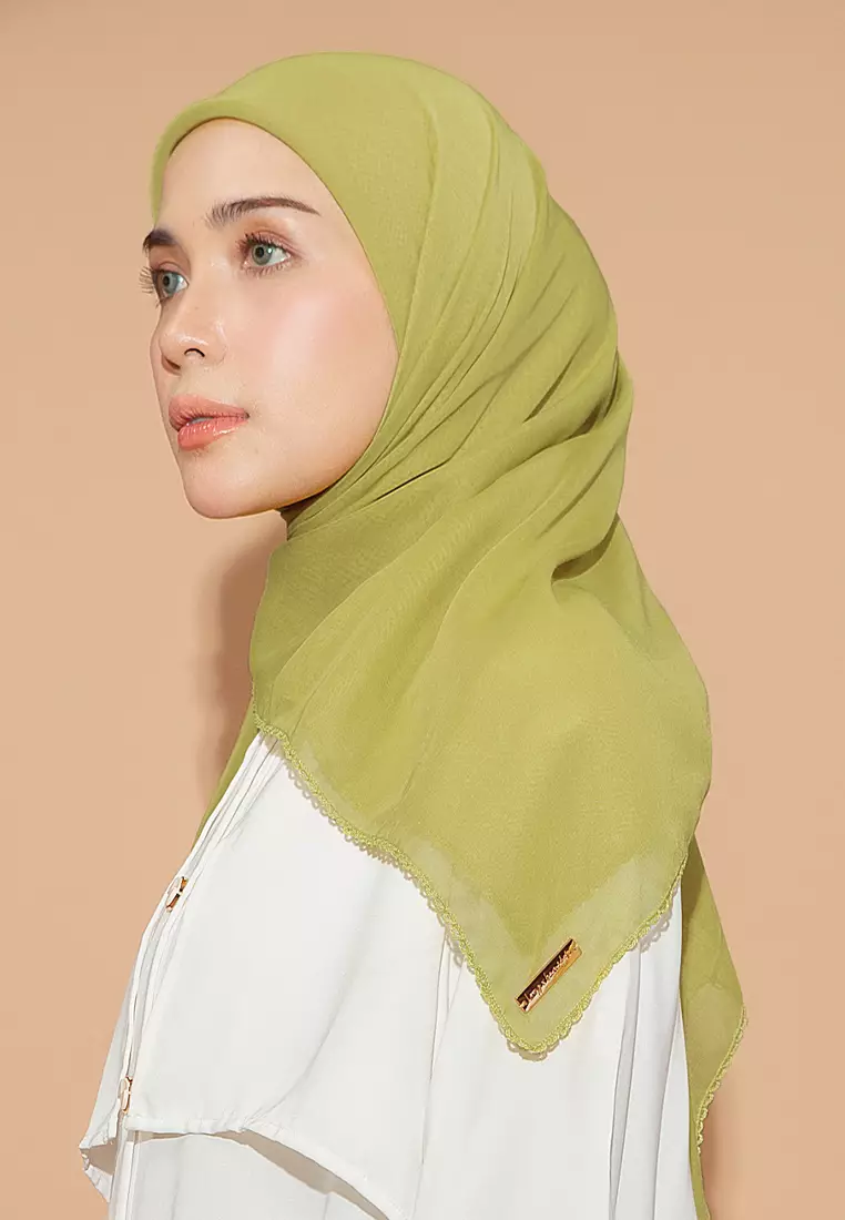 Paris Embroidery Signature Square (Lozy X Hamidah) Lime