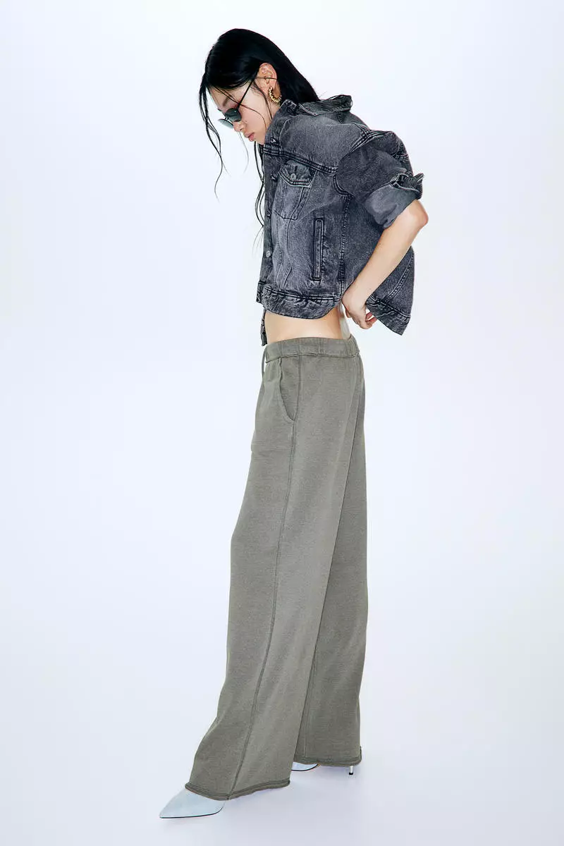 Wide-leg Joggers - Dusty green - Ladies