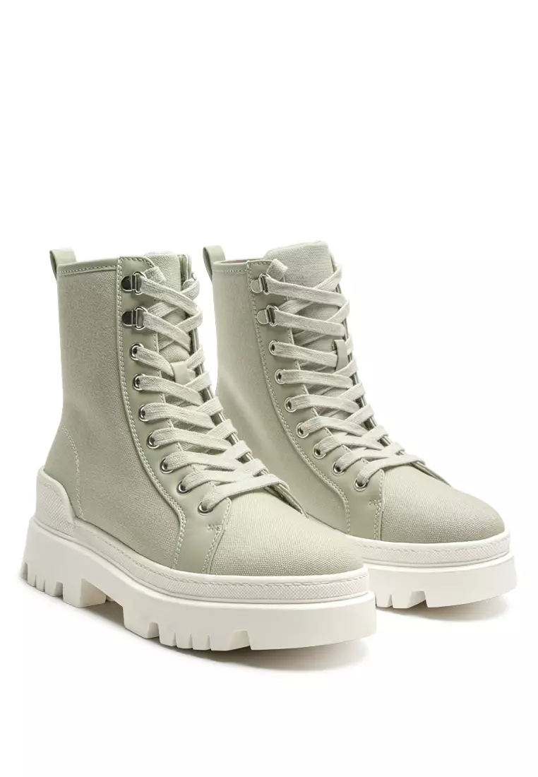 Pull and clearance bear combat boots