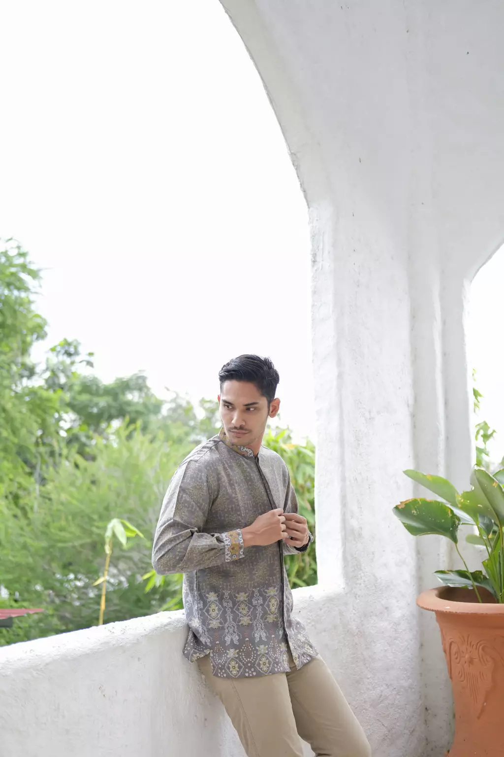 Mahalaya Silver Koko Pria  Lengan Panjang Regular Fit Furing