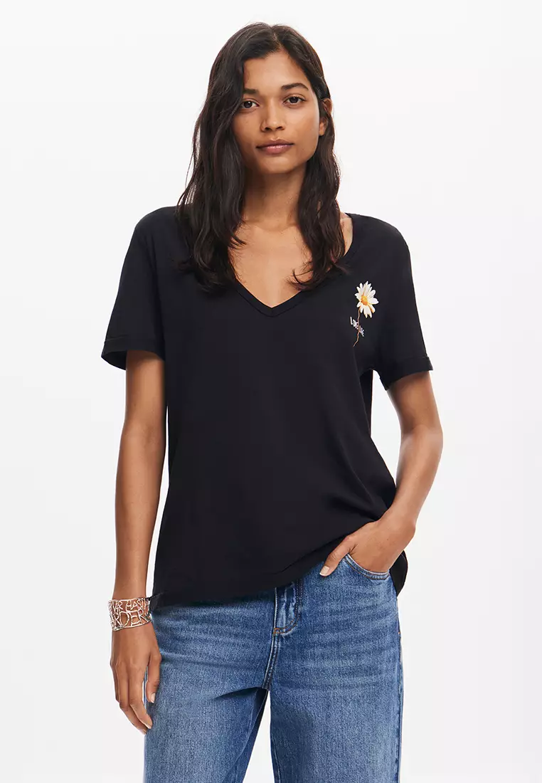 Desigual t shirts hotsell