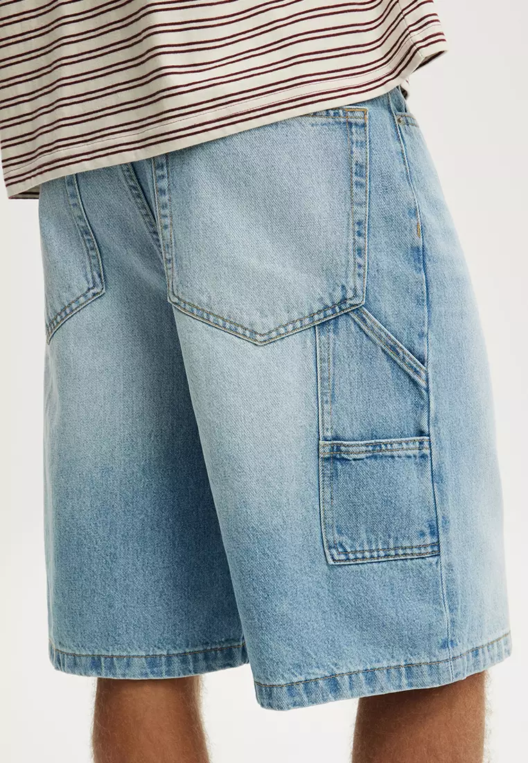 特寬鬆工裝短褲