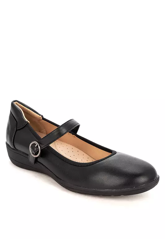 Clara Shoes