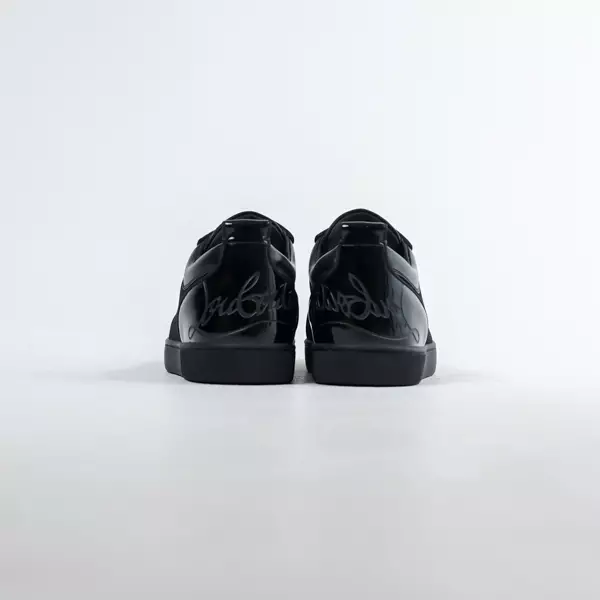 Sepatu CL CHRISTIAN LOUBOUTIN LOUIS JUNIOR SPIKE MATTE BLACK SNEAKER 100% ORIGINAL