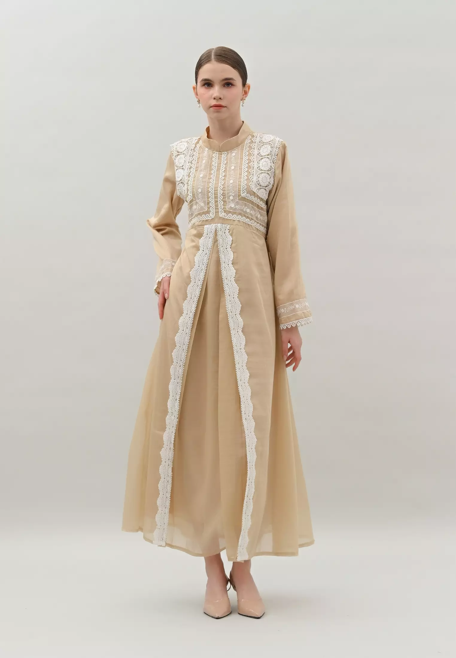 Liora Dress - Almond