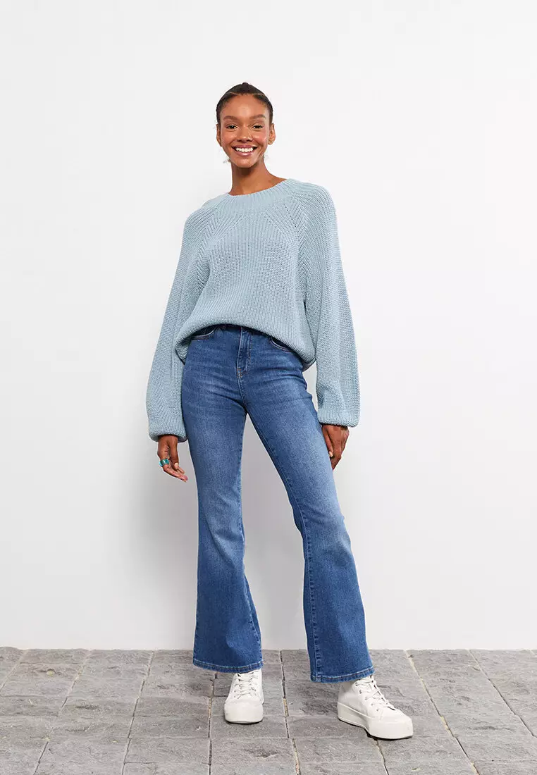 Pull and bear womens jeans online