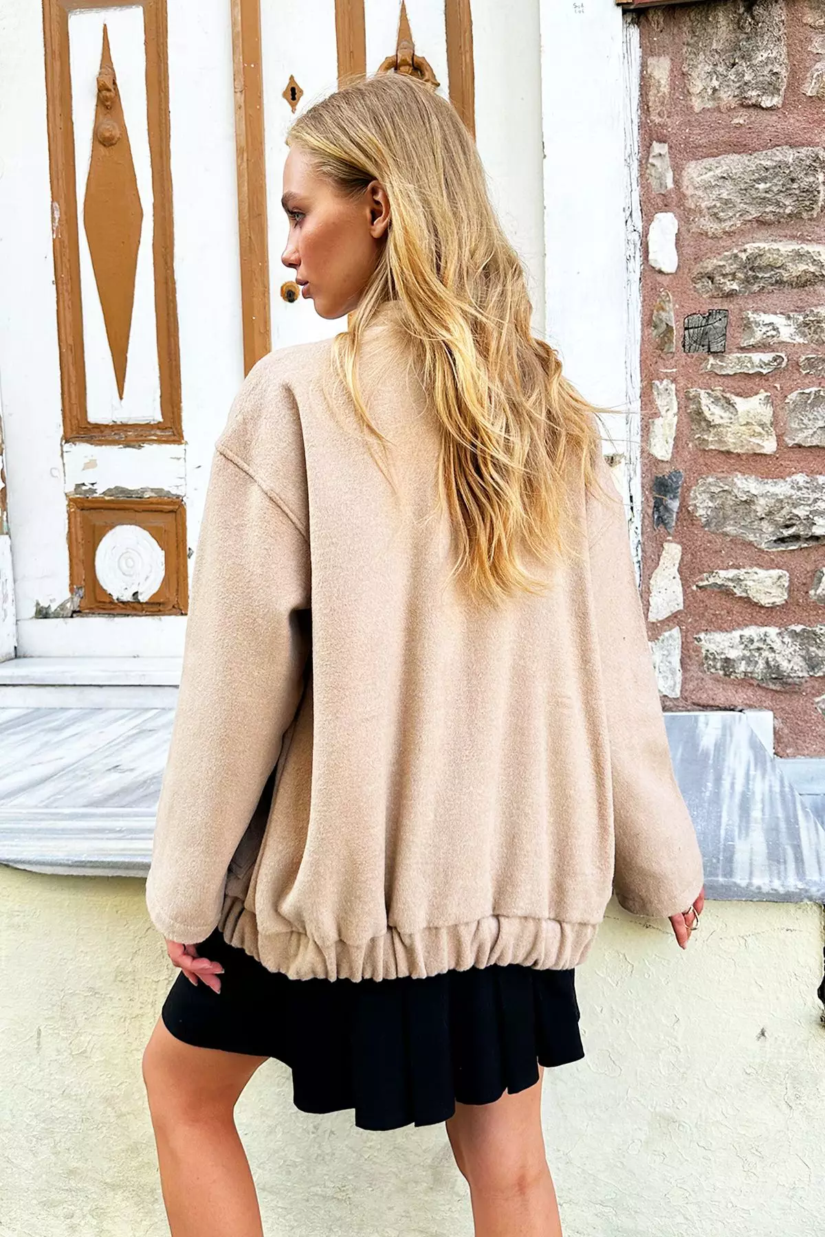 Women's Beige Double Pocket Snap Closure Cashmere Coat