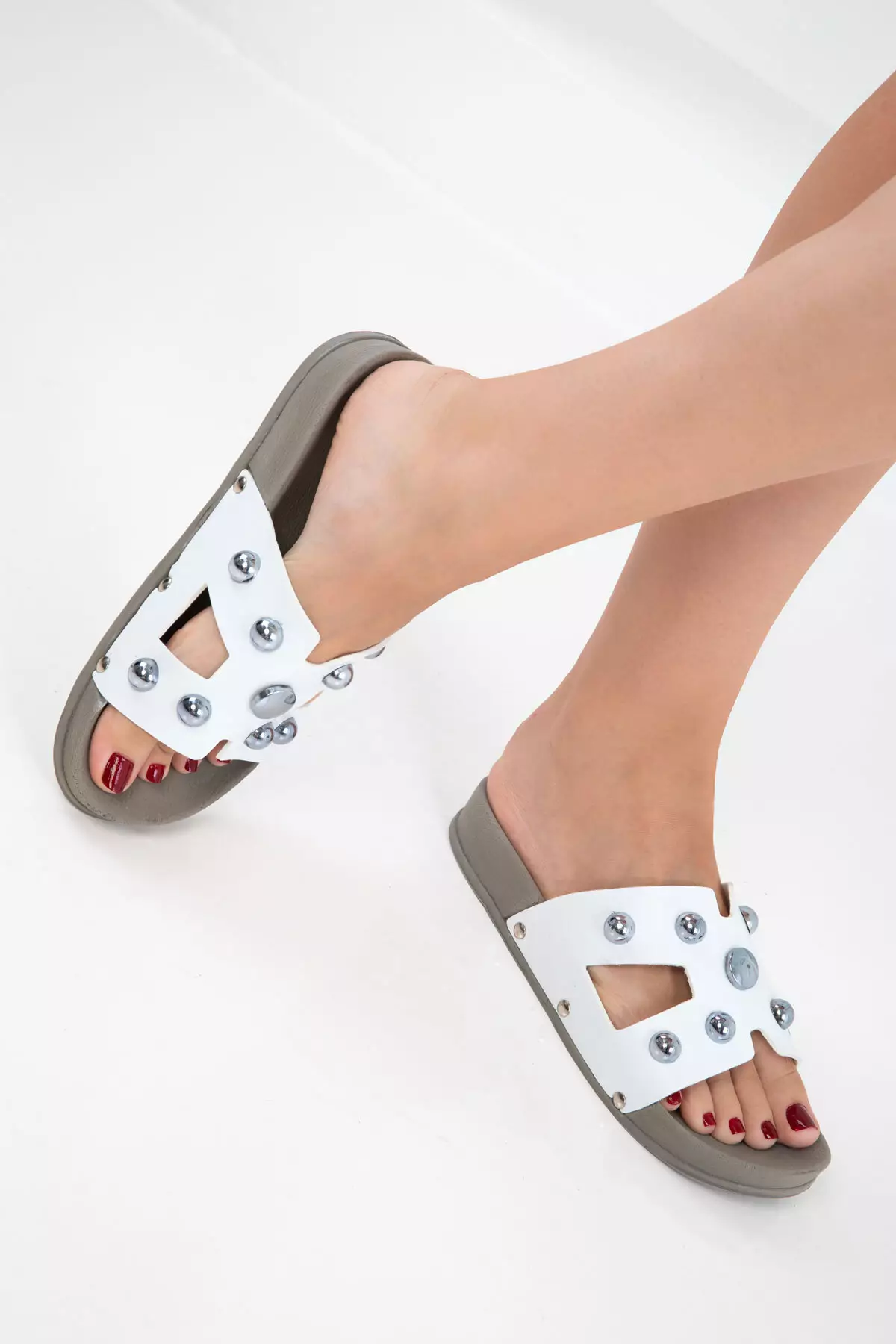 White Women's Slippers 20661