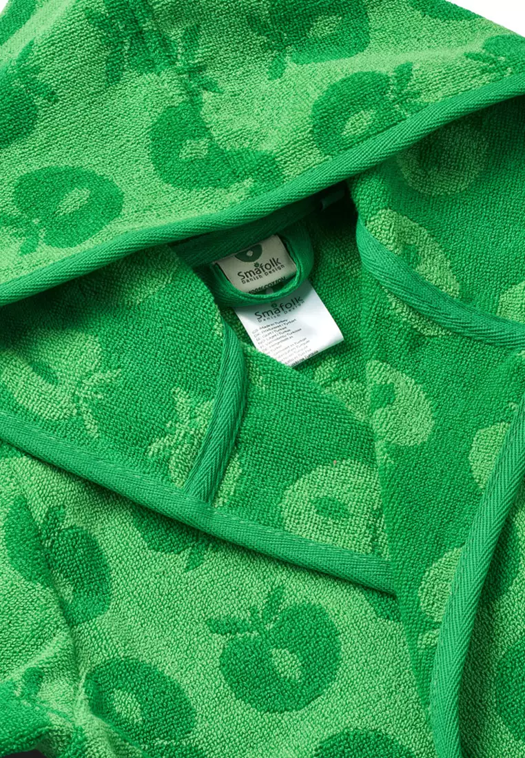 Bathrobe with apples