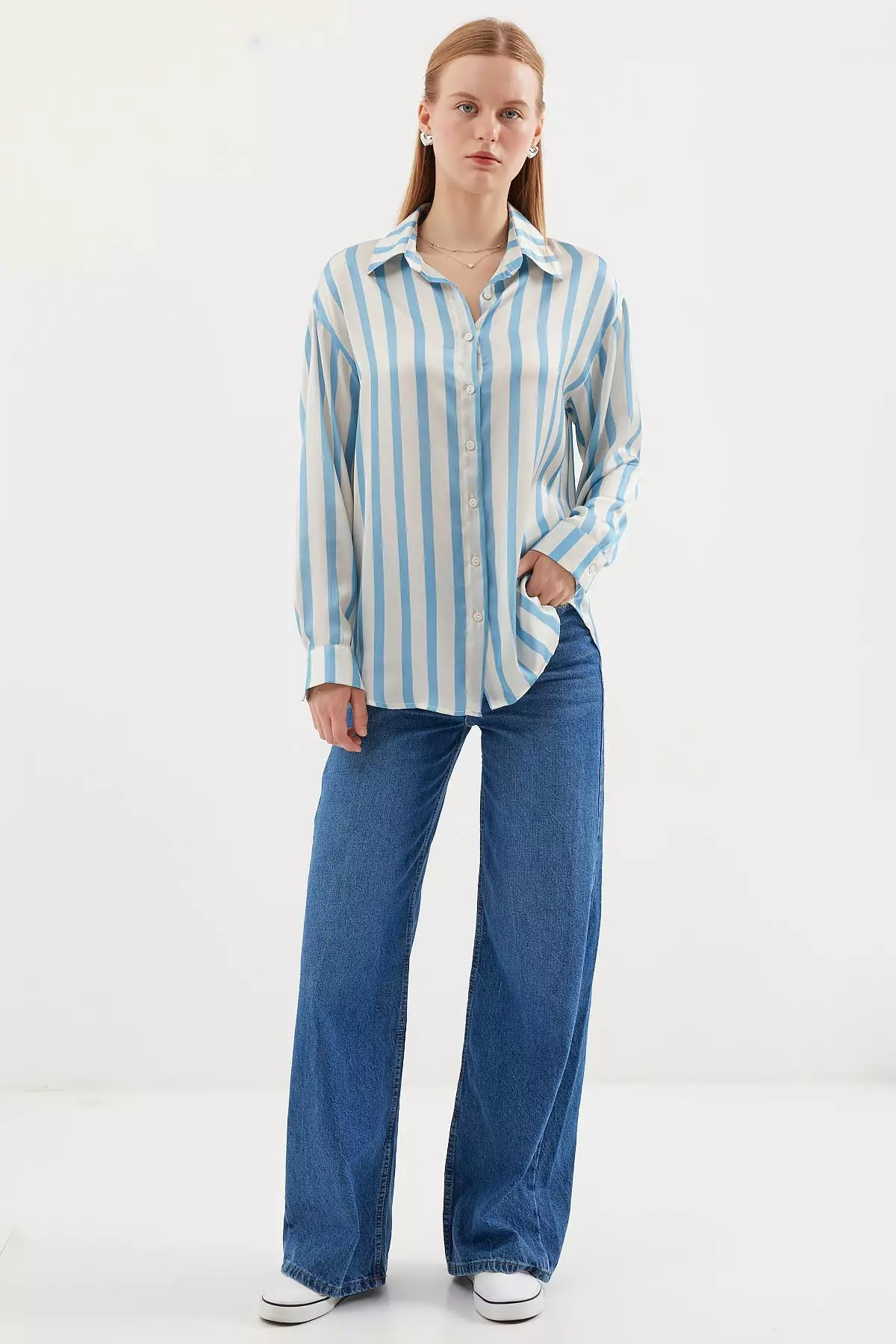 Long Sleeves Collared Shirt