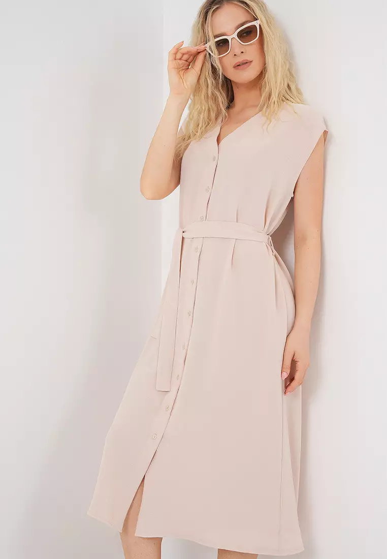 Sleeveless Belted Aerobin Dress
