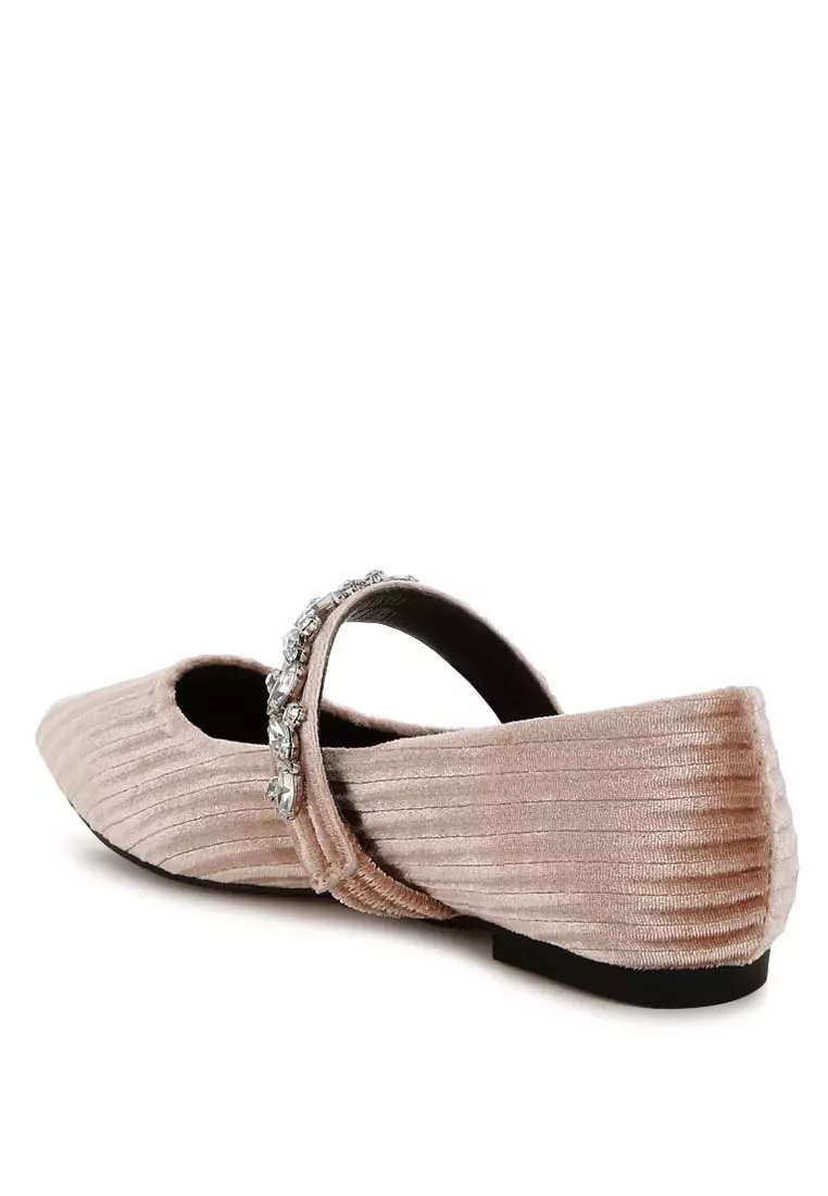 Bros Berlian Imitasi Balerina Beludru Warna Beige