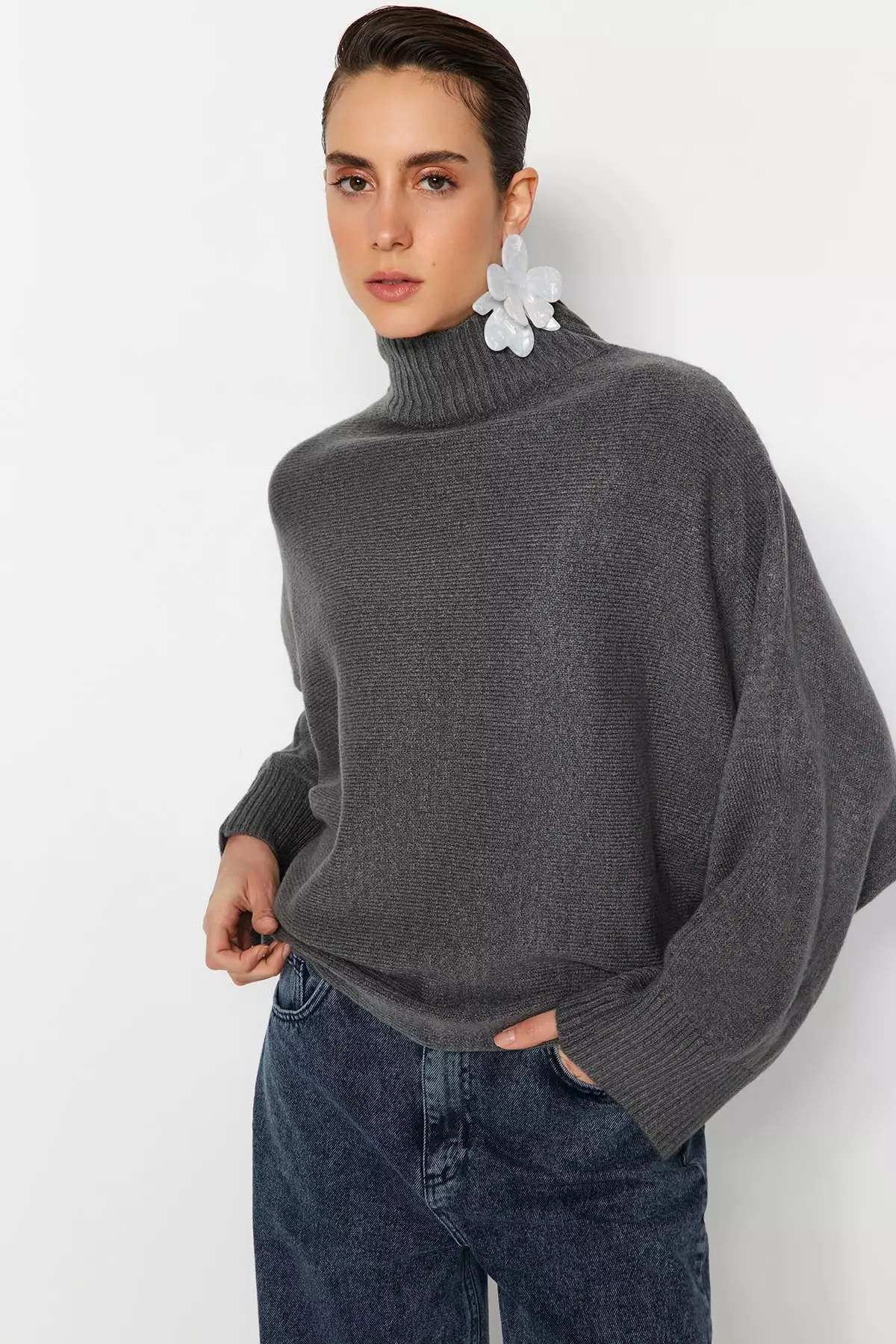 Oversize Wide Fit Sweater