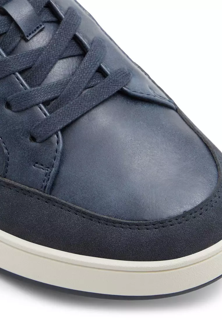 Palisade Lace-Up Shoes