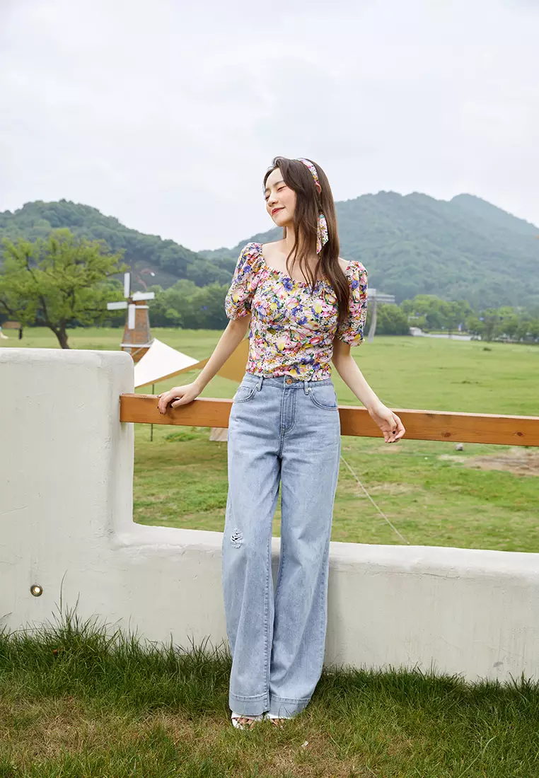 Puff Sleeve Square Neck Floral Crop Top