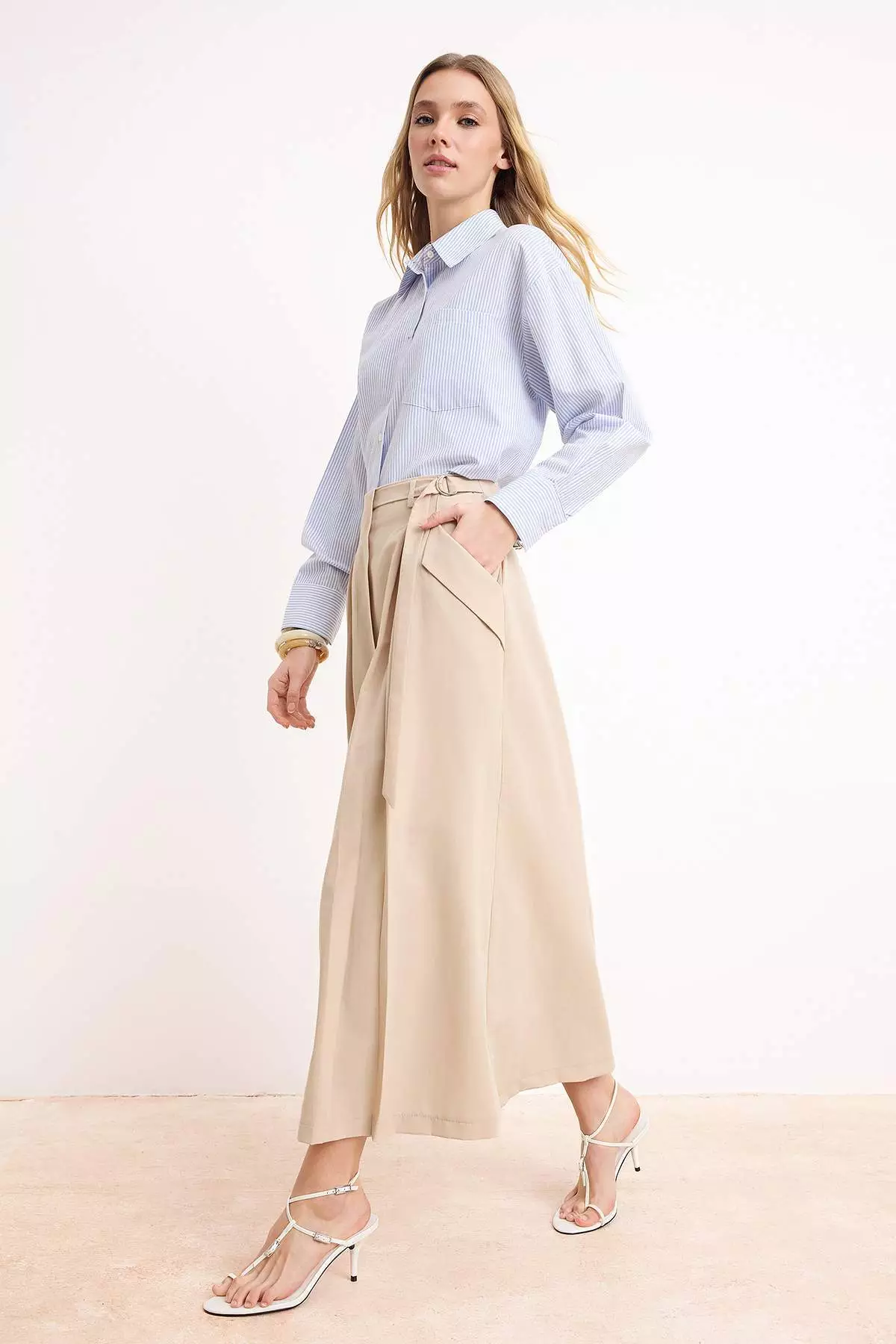 Trendyol Beige Pleated And Pocket Detail Woven Maxi Skirt