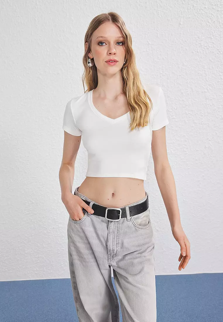 Black-White 2-Pack V-Neck Crop Flexible Knit Blouse Twoss25Bz00504