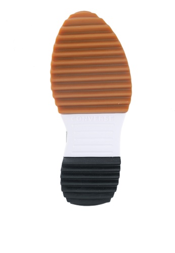 zalora run star hike