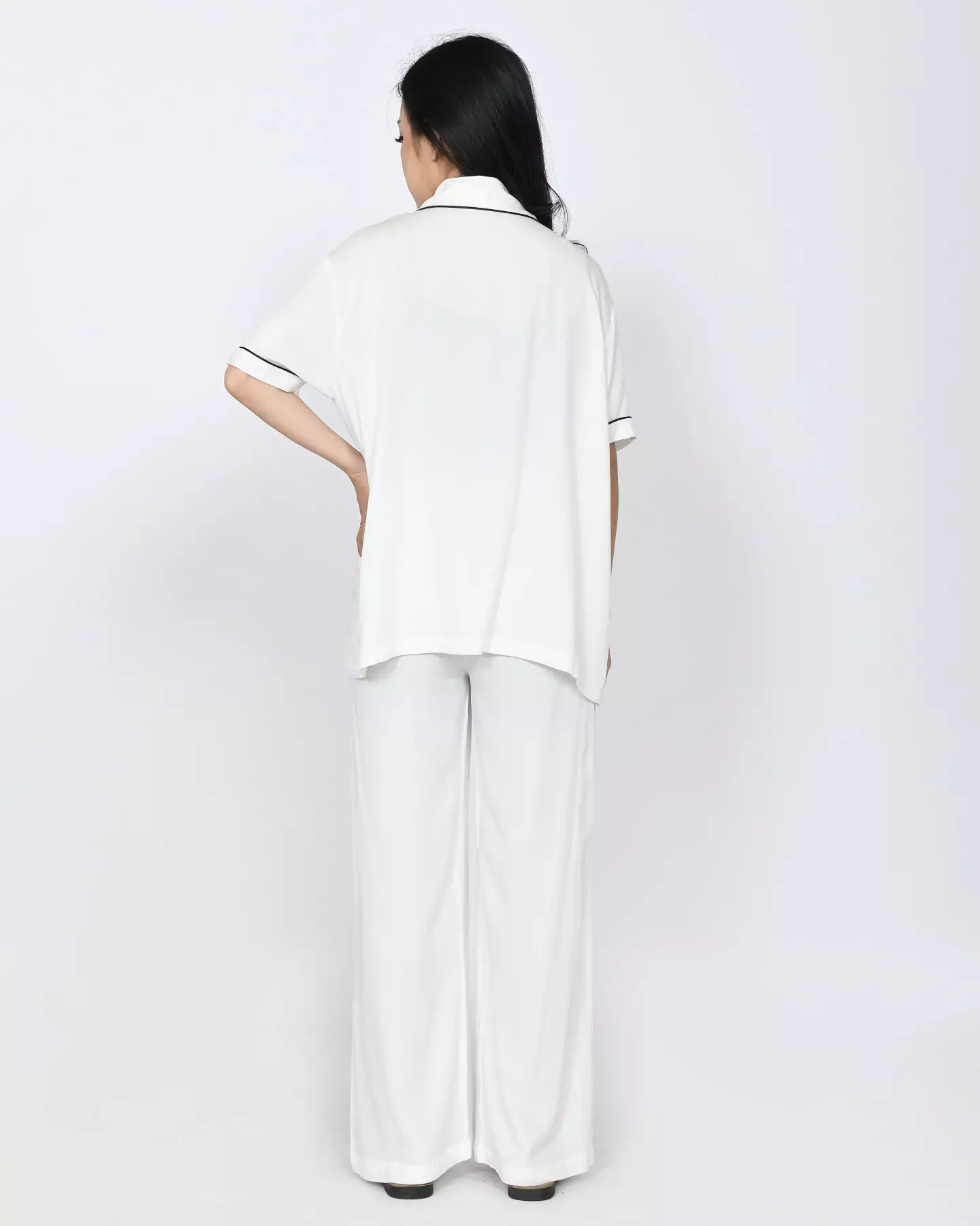 S/S COUPLE PIYAMA COTTON TENCEL Setelan Baju Tidur Pria Wanita PUTIH