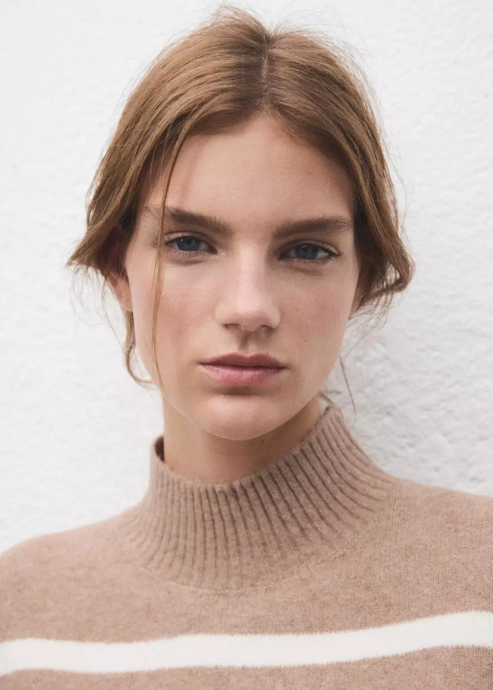 Sweater garis-garis oversize turtleneck