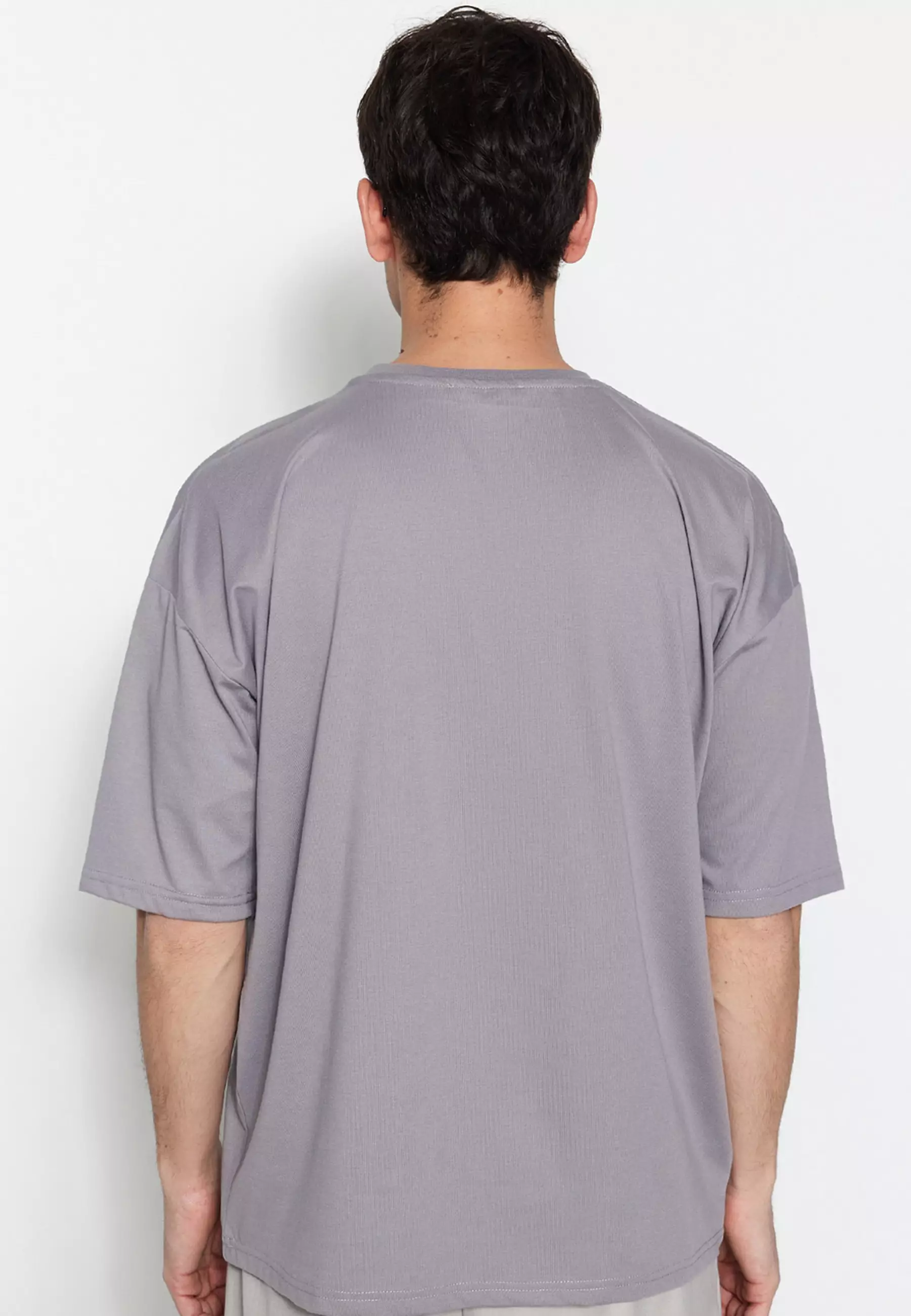 Basic Oversized Fit T-Shirt
