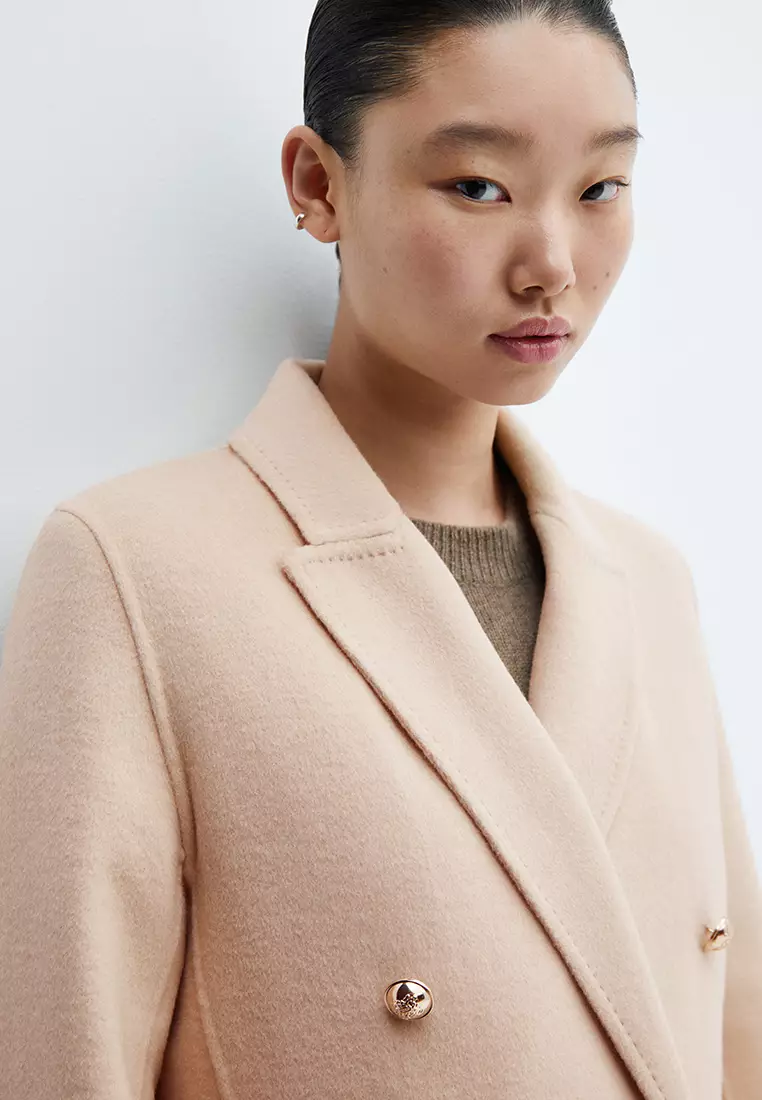 Buttoned wool coat top