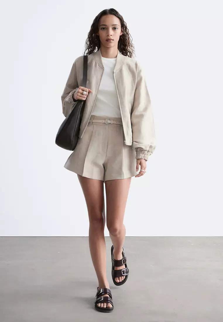 Pleated Linen-Blend Shorts