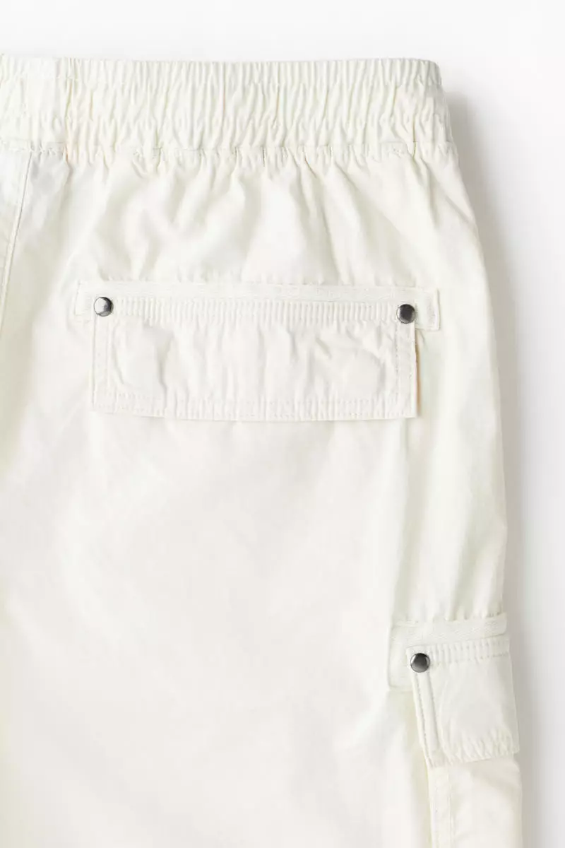Relaxed Fit Cargo shorts