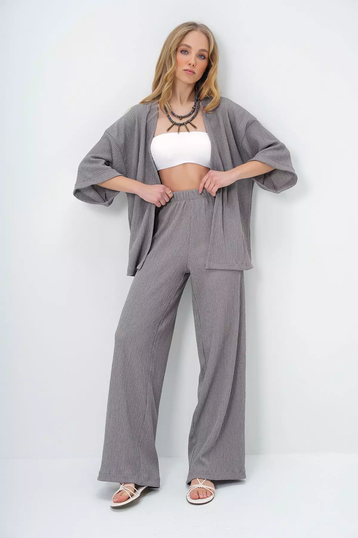 Women's Gray Double Sleeve Wrap Fabric Summer Kimono And Trouser Set