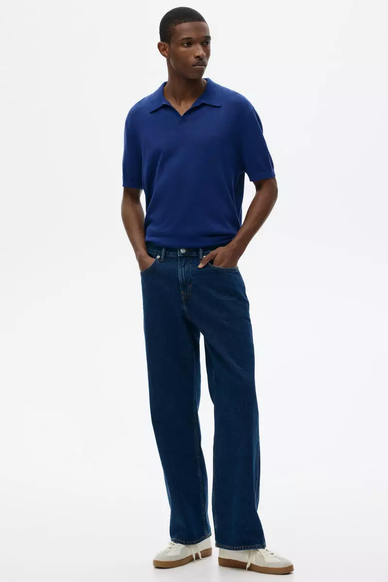 Regular Fit V-neck polo shirt