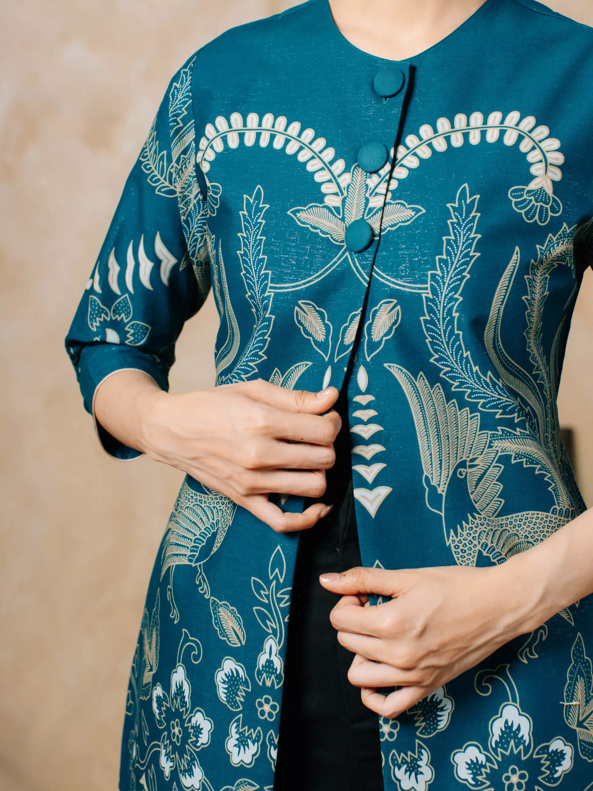 Avana by Adyatma Aria Turquise Outer Batik Wanita Katun Foil