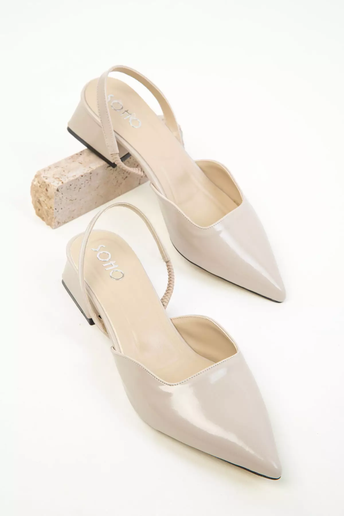 Beige Patent Leather Women's Classic Heeled Shoes 20318
