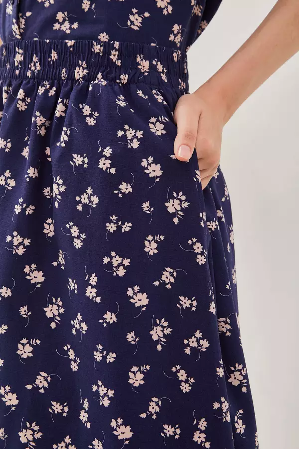 Minimal - Olivia - Rok Midi Motif Bunga - Blue Warna Blue