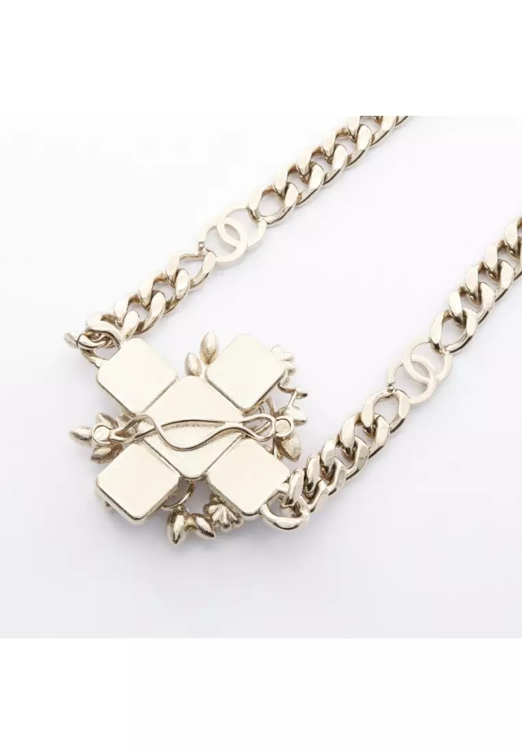 Pre-Loved Chanel necklace GP Fake pearl Rhinestone gold B22K