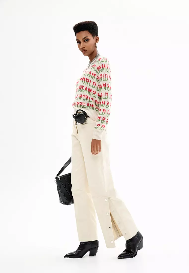 Printed Slogan Knit Top
