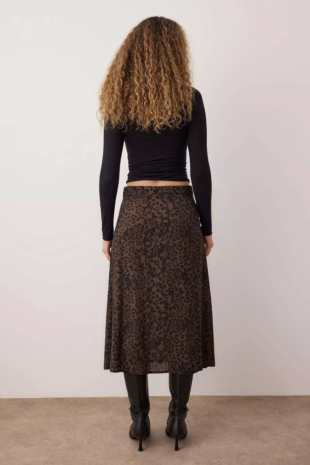 More Sustainable Brown Slit Detailed Leopard Patterned Midi Woven Skirt Twoss2Et23