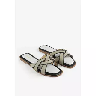 Kira Sandal Slip On Casual Wanita