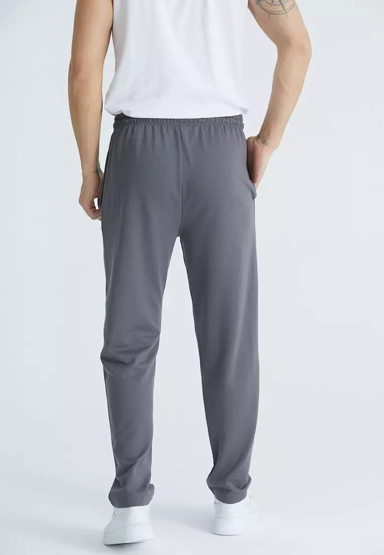 Smoked Regular Cut New York Embroidered Straight Leg Sweatpants TMNSS25EA00007