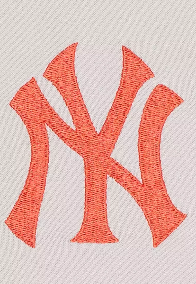 NE New York Yankees Color Era FW25 Stone Women Knit Shorts