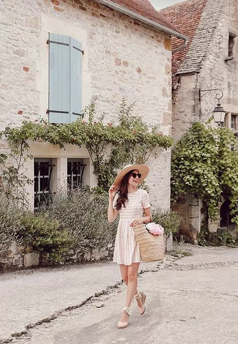 9CM 綁帶帆布船踭草地鞋 HB101