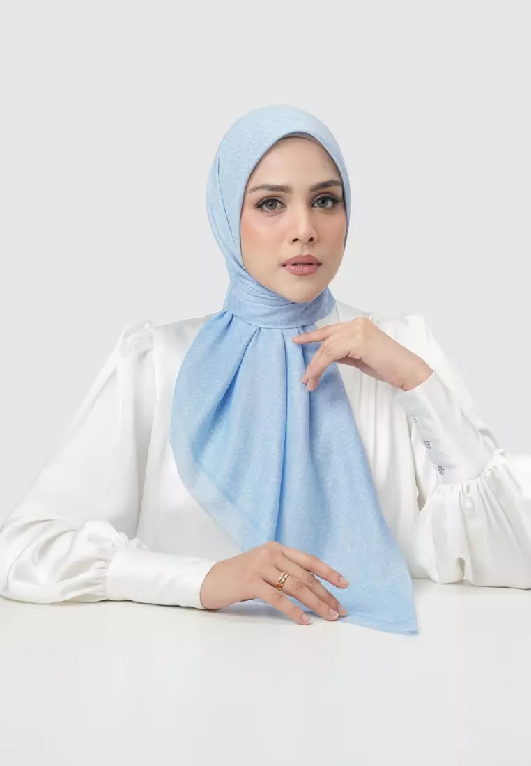 Interlock Voile Square - Skyway