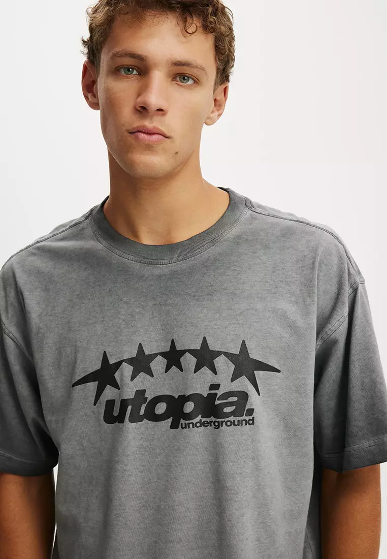 Box Fit Graphic T-Shirt