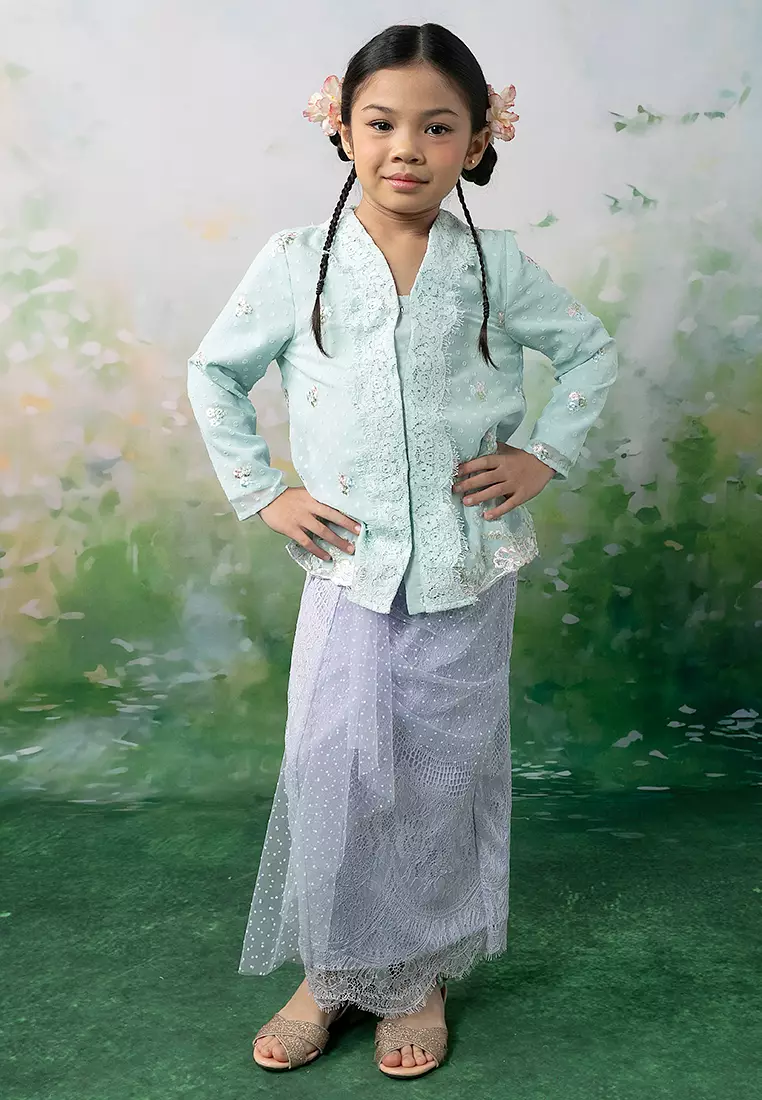 Ita Polka Dot Long Kebaya Top