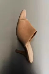 Brown Medium Dusty