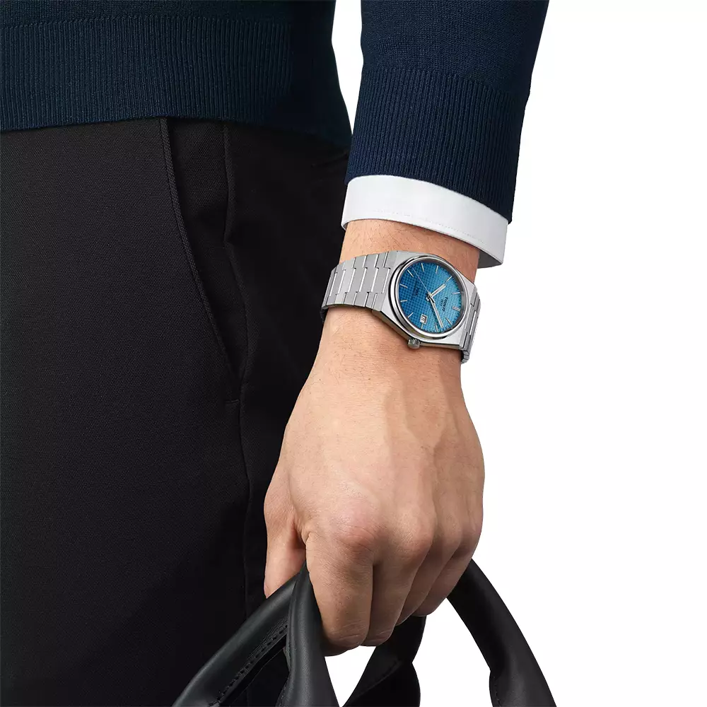 PRX 40 - T137.407.11.351.01 Powermatic 80 Ice Blue Chameleon Steel Strap