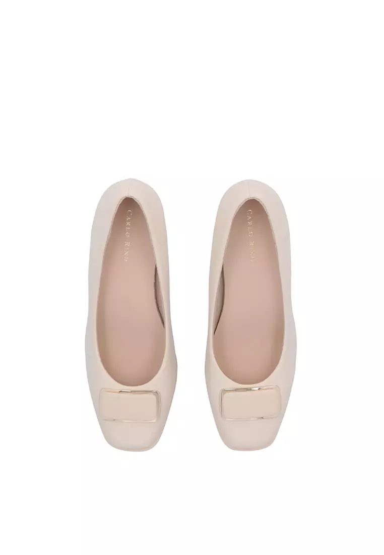Beige Vivienne Pumps
