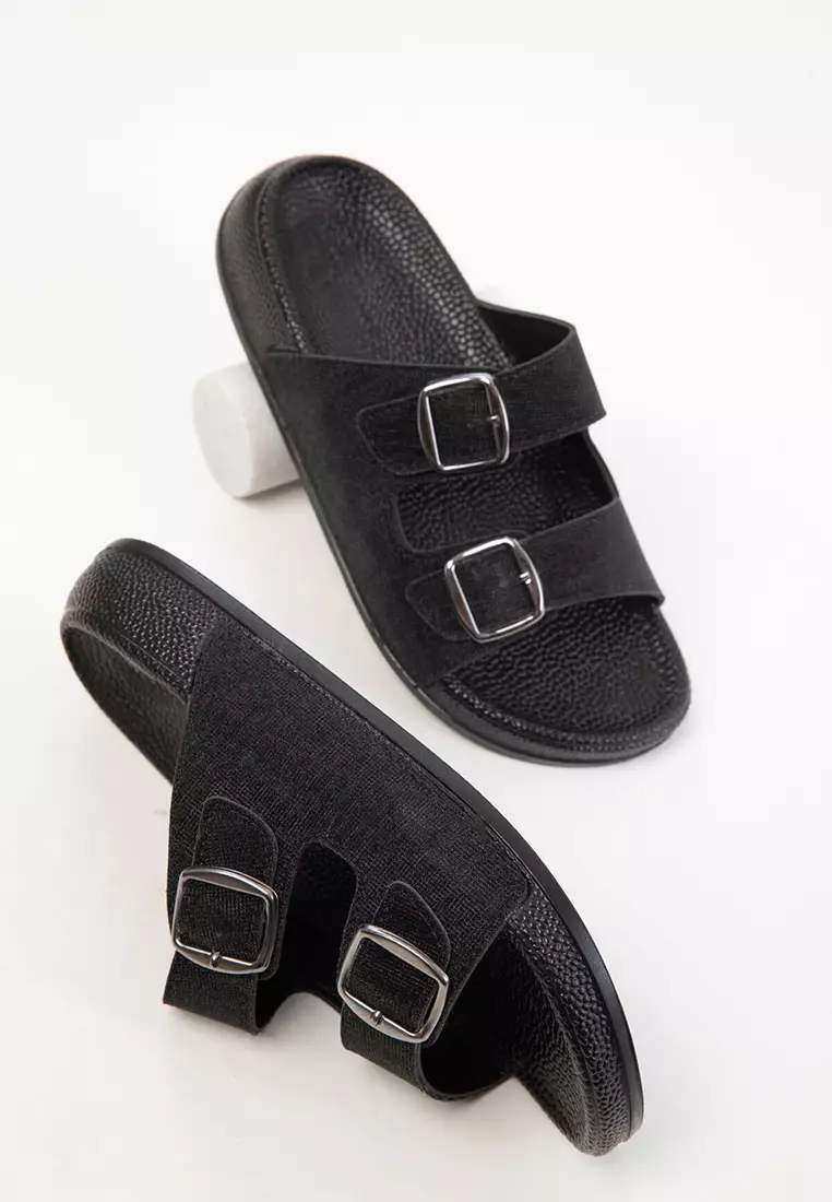 20494 Black Women's Slippers