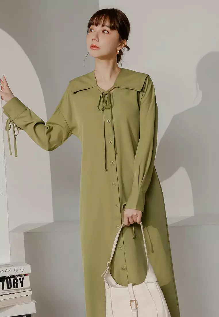 Wrinkle-Resistant Long Sleeve Maxi Dress with V-Neck and Button-Down Front [DA9989]
