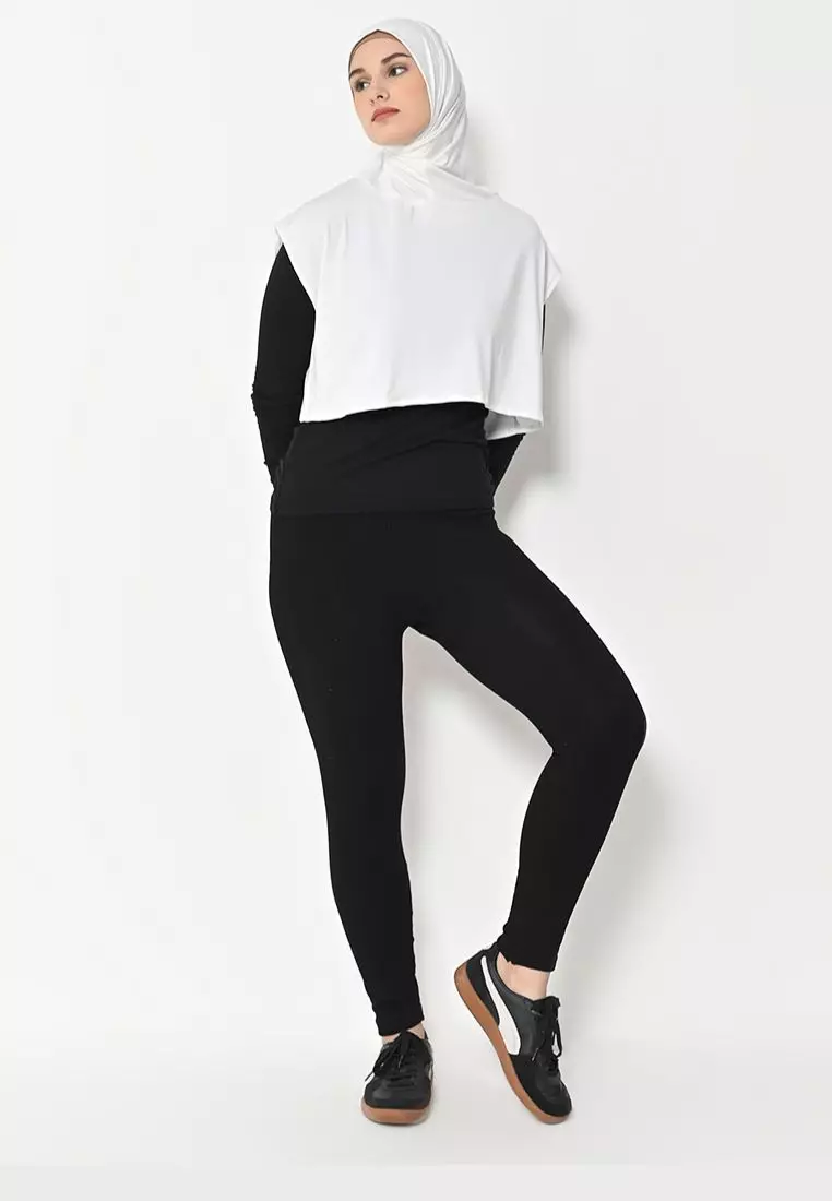 Alesha Hijab Outer White - Hijab Olahraga